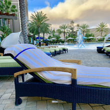 Load image into Gallery viewer, better beach towel clips for pool chairs blue teal