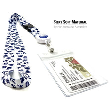 Load image into Gallery viewer, soft cruise lanyard wrwb white with blue